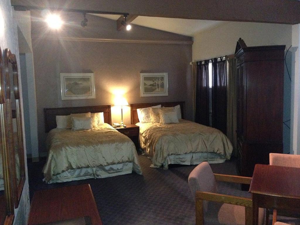 Caravan II Albergo New Castle Exterior photo